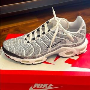 Nike Air Max Tuned Air